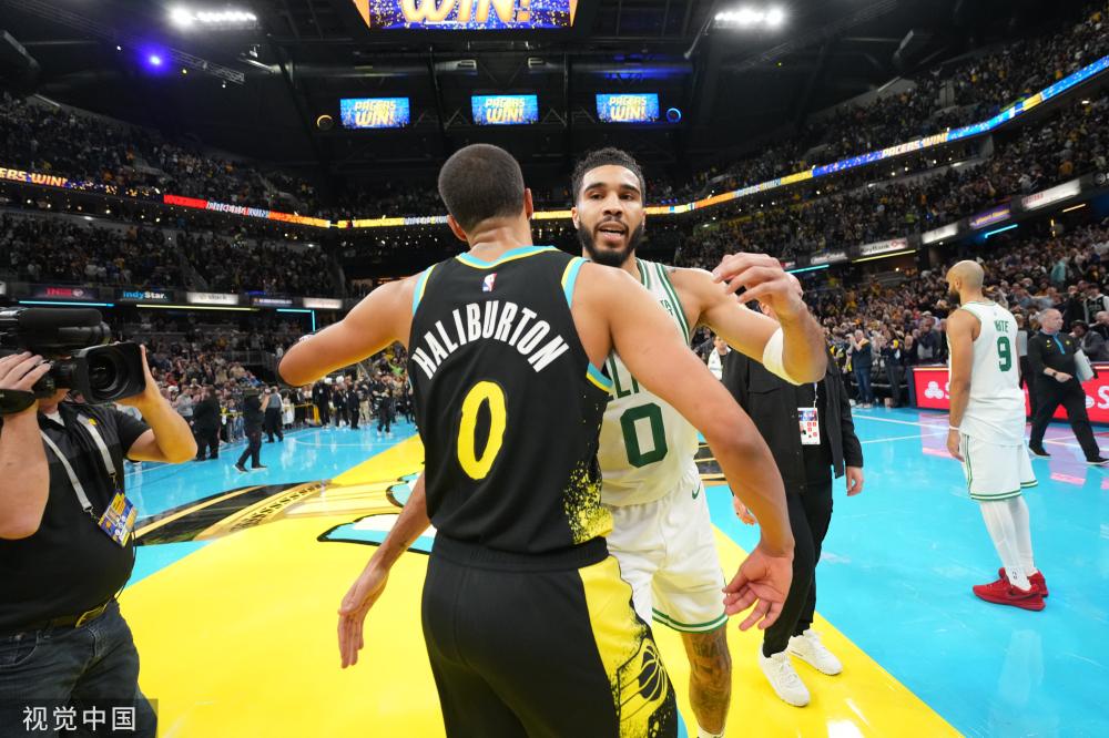 仿佛披上了 仿佛披上了