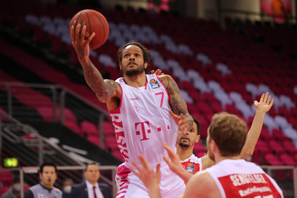 在防守策略 在防守策略