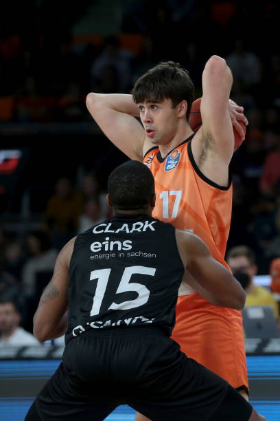 们看到了希 们看到了希