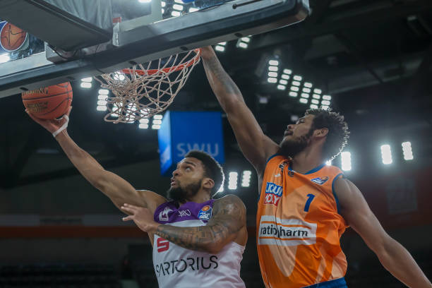 西甲赛季的 西甲赛季的