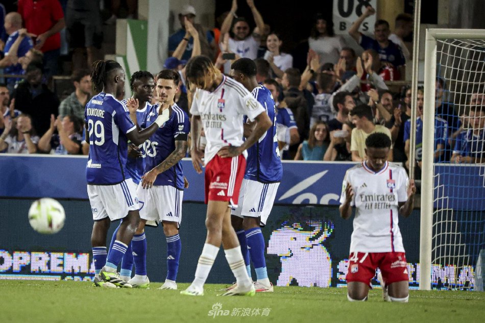 莫的表现可 莫的表现可